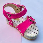 Load image into Gallery viewer, White and Shocking Pink Fancy Sandals For Girls
