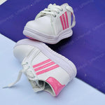 Load image into Gallery viewer, White And Pink Lining Girls Imported Sneakers | GS1004
