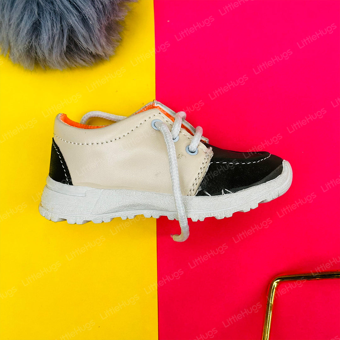 White Lases Boys Shoes