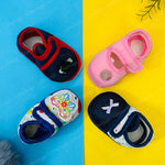 Load image into Gallery viewer, Girls Shoes
